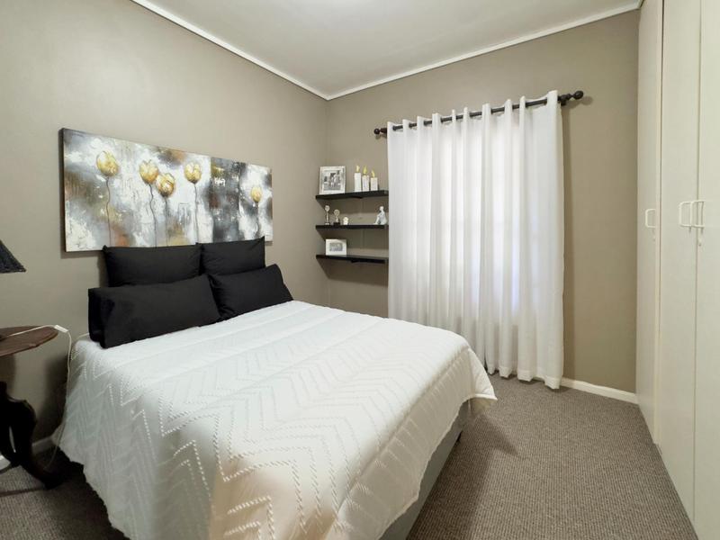 To Let 2 Bedroom Property for Rent in Zevenwacht Farm Village Western Cape